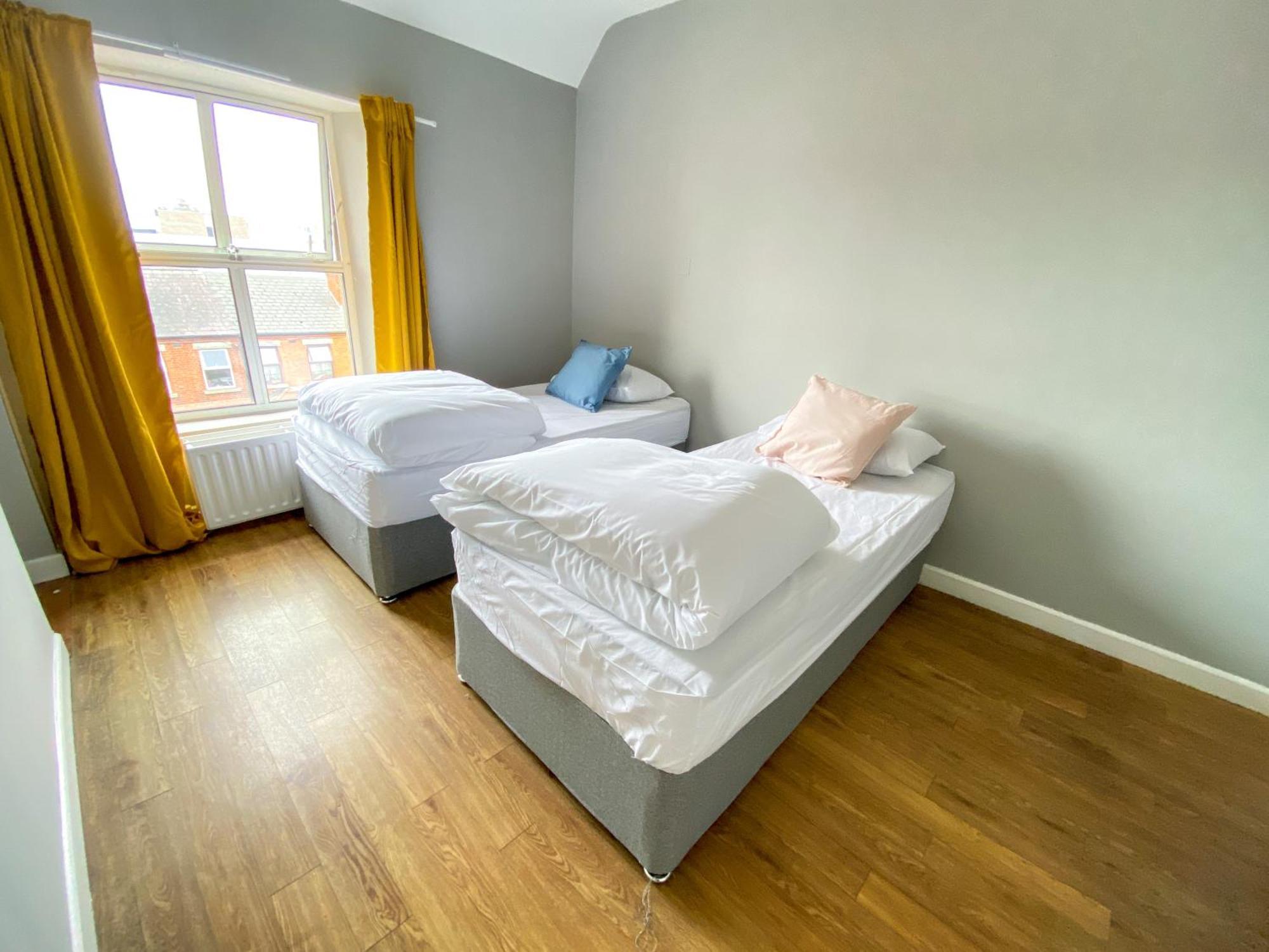 Leevin Hostel Mountjoy دبلن المظهر الخارجي الصورة